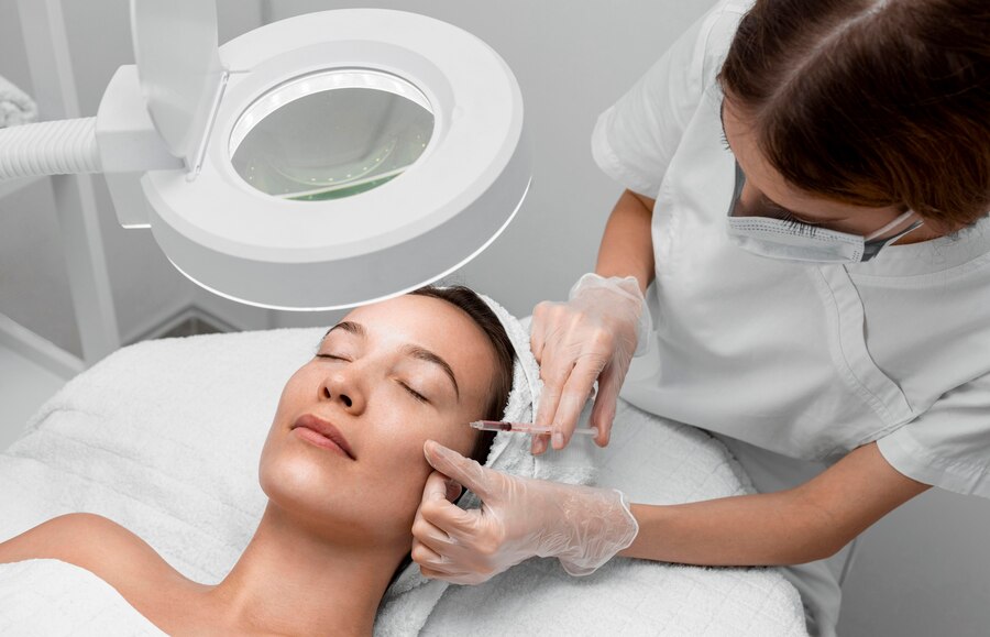 Tips for Choosing Best Dermatologist in Delhi for Skin Concerns